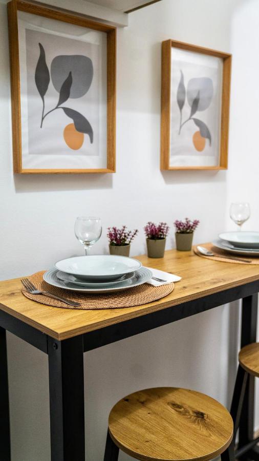 Lux Garden Apartment Near Acropolis In The Heart Of أثينا المظهر الخارجي الصورة